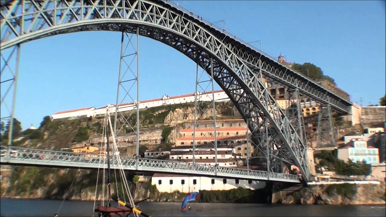 B.A.S.E. Bridge D. Luis Oporto 50m water Landing