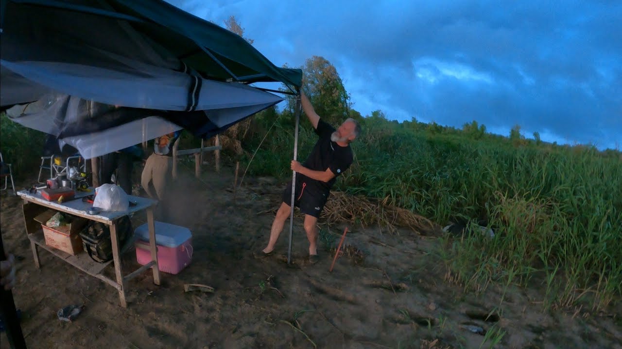 Parecía  un tornado , nos desarmó todo , hermosa pesca después del temporal.