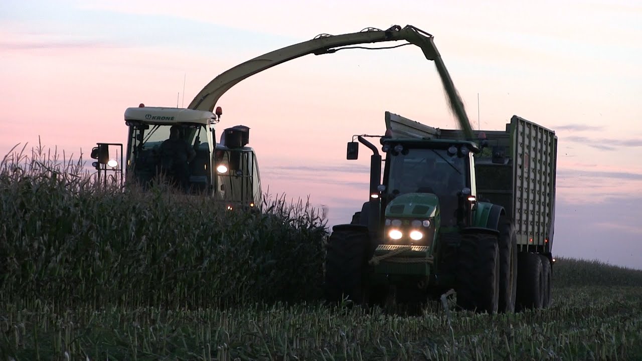 Maize Silage | KRONE BIGX 600 | John Deere Tractors | Mais Hakselen