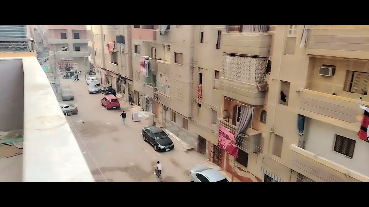 شقه تمليك المحله الجمهوريه بجوار السنترال ١25م صافى ٣ نواصى رتوش 01050101922