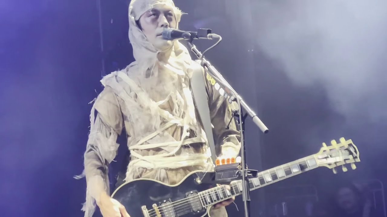 Smashing Pumpkins 2022-10-30 Fiserv Forum, Milwaukee, WI, US (Multicam)
