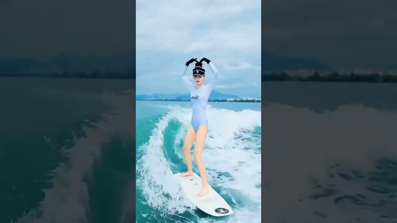 waterskiing 