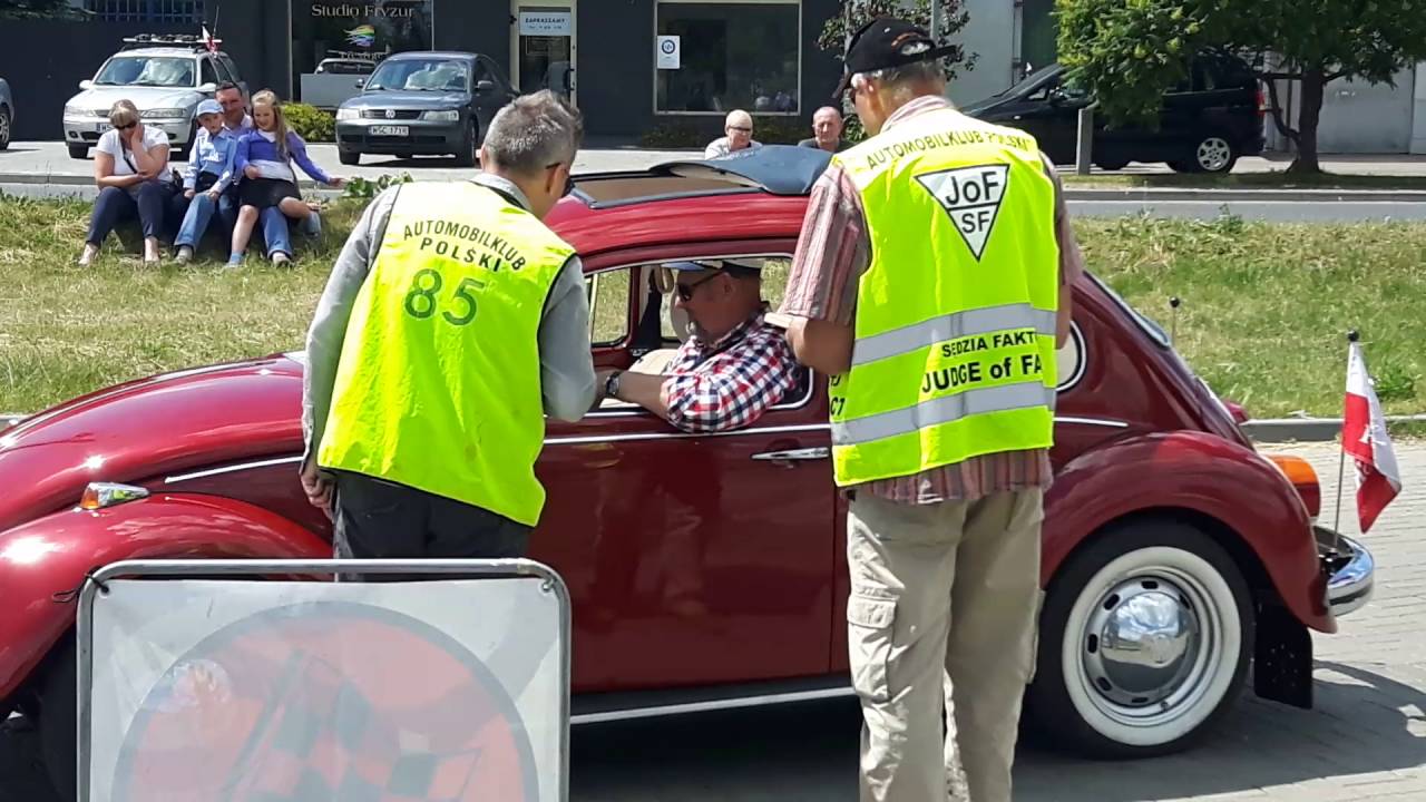 Radio Sochaczew VII Rajd Pojazd&oacute;w Zabytkowych VW Garbus