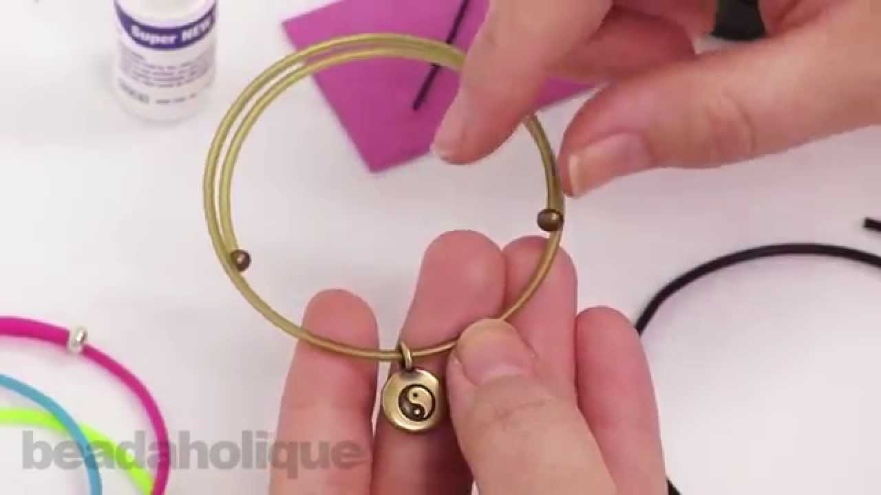 How to Use Rubber Cord and Memory Wire to Make a Charm Bangle