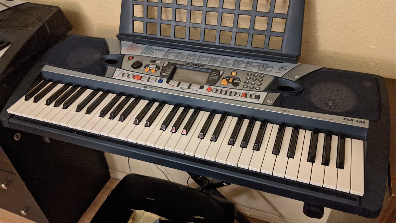 Yamaha PSR 282 Keyboard