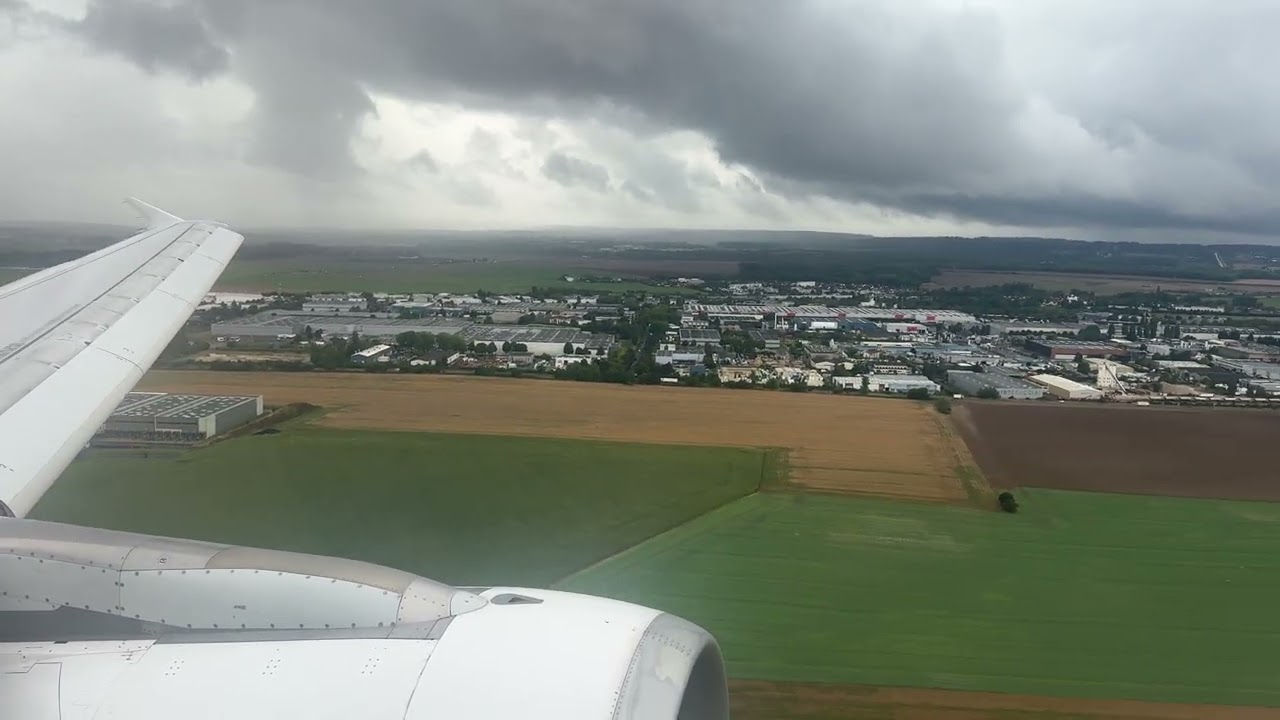 Air France Airbus A320 landing in Paris (CDG) 29AUG2025