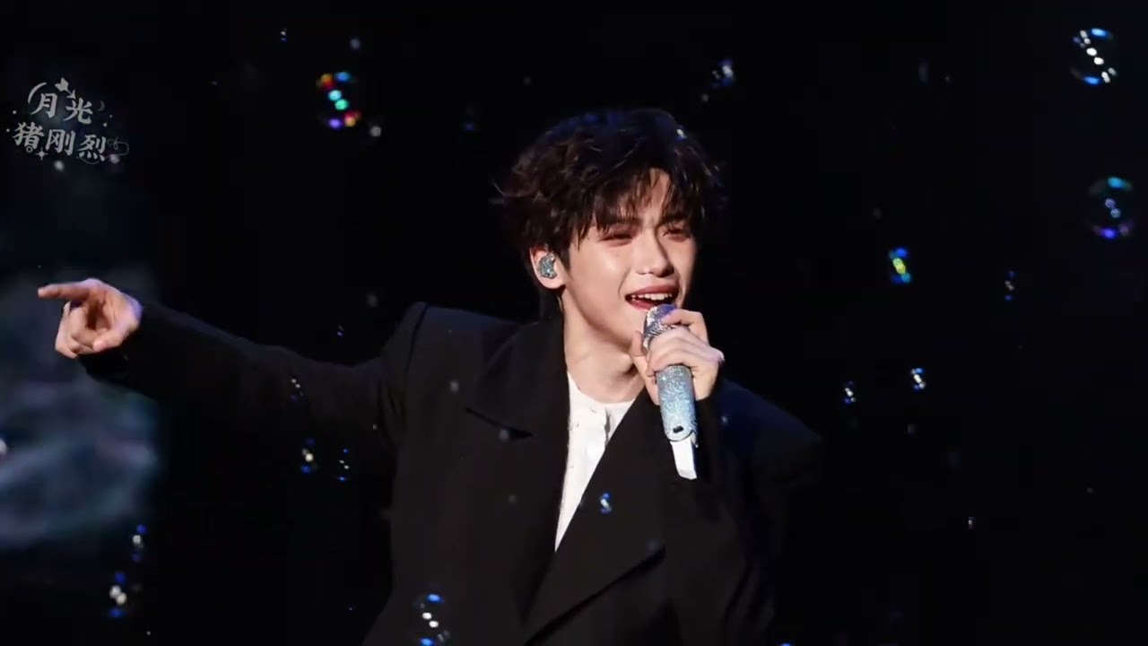 FANCAM: 我可以( I Can) + 想見你(Muốn gặp anh) - ZiYu/梓渝 #ZiYu [02.10.2025]  TAIHUBAY MUSIC FESTIVAL