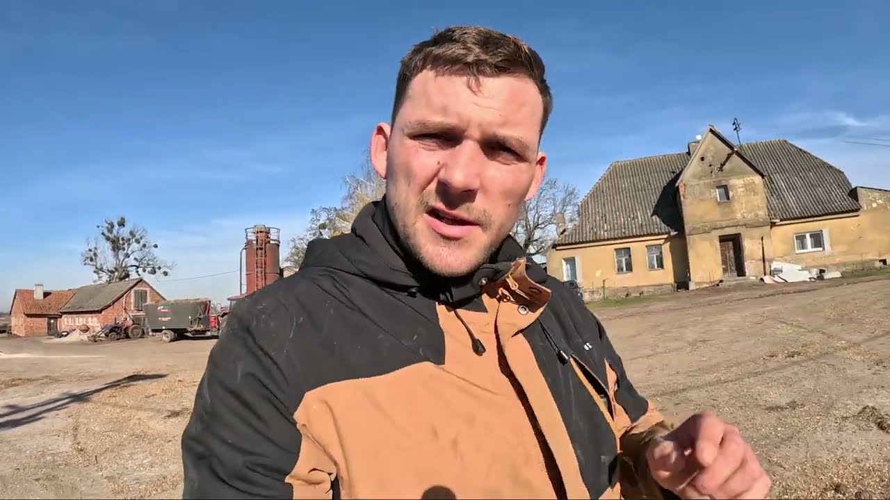 JAK DOIMY KROWY NA GOSPODARSTWIE?🐮SZYBKIE OBEJŚCIE PO BUDYNKACH🚜💪🏻