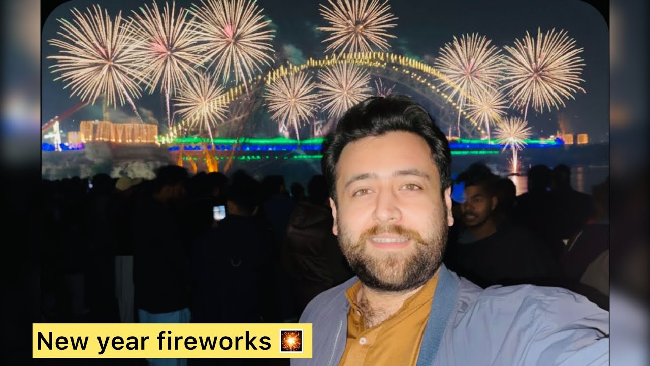 New year celebration 😍 biggest fireworks in Pakistan 🎆