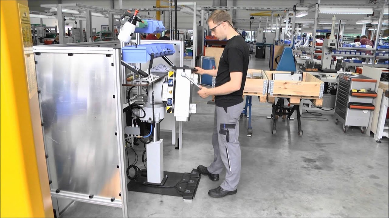 Ergonomic Lifting and Positioning Workstations for Industrial Assembly by Roemheld