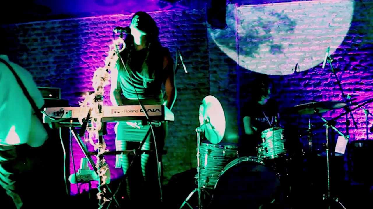 Lejana - One - Live@ Salón Púrpura