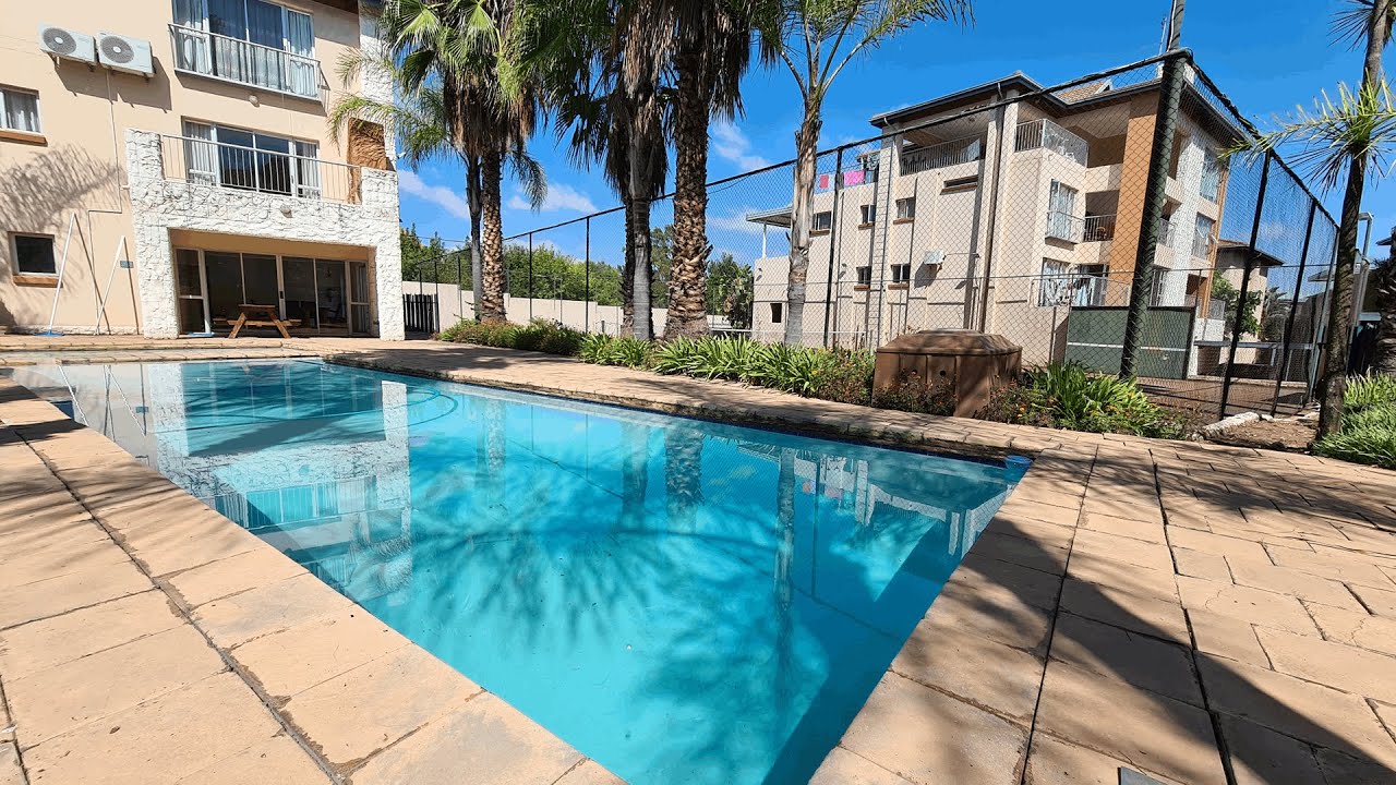 2 Bed, 2 Bath Unit for rent in Sunninghill