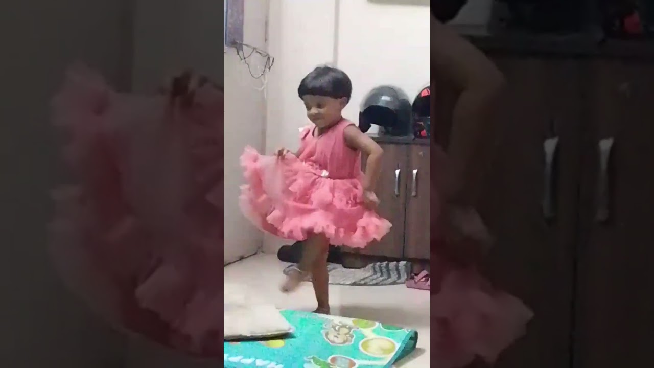 Yay! 🎉 Aapl Koligeet song..😍 Finally she's ready to groove to those our awesome1st 