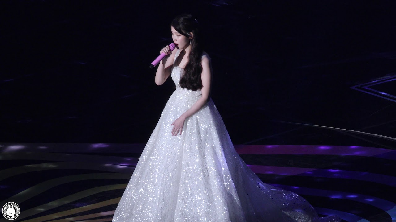 [4K] 171202 아이유 직캠 '이름에게(Dear Name)' IU Fancam @멜론뮤직어워드(MMA 2017) 고척돔 By 벤뎅이