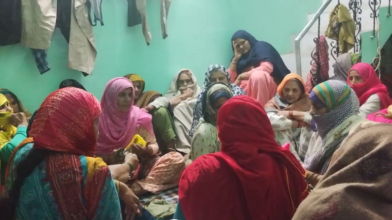 प्रल्हाद भगत की मां अपनी नन्द से क्या बोल रही है। दयावंती देवी।