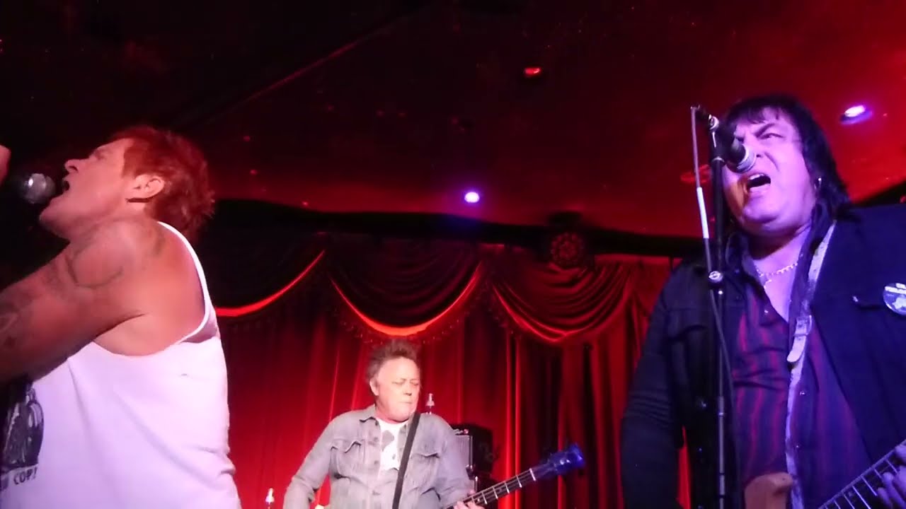 The Stitches - Nowhere / True Stories - LONG BEACH