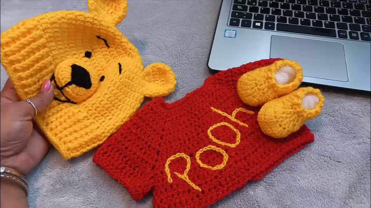 Gorrito para sesión de fotos personajes de pooh