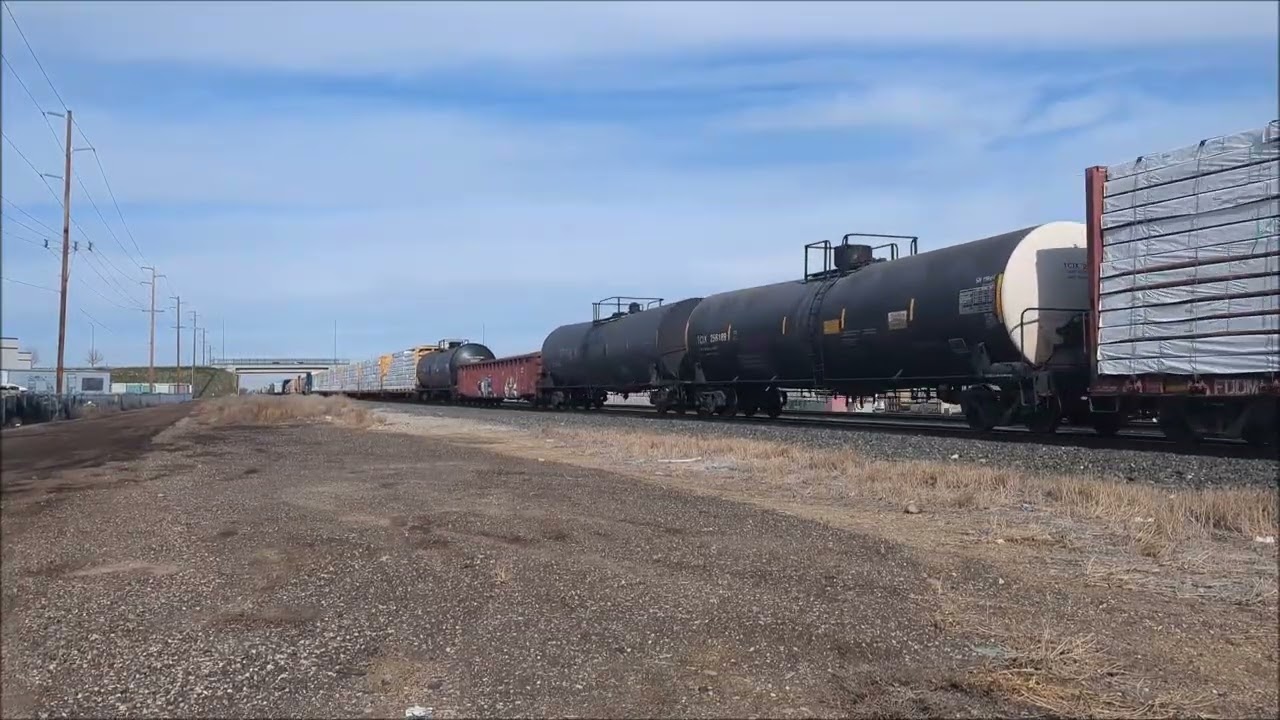 Railfanning 2/28 and 3/3/2026: Another HKPC at 459 and ZG2BR under the Blood Moon