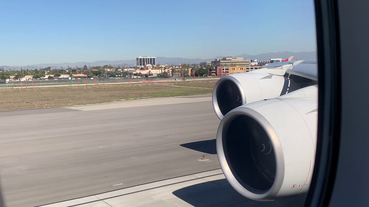 Asiana A380 takeoff from LAX