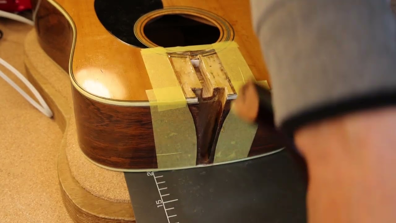 Gluing neck onto the body for neck reset on S.Yairi YD-304