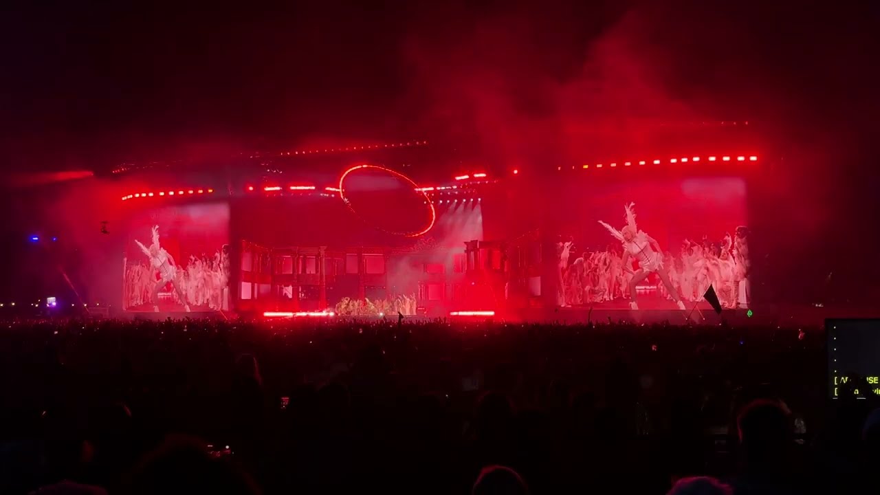 Lady Gaga - Bad Romance (Coachella 2025, 04-11-2025)