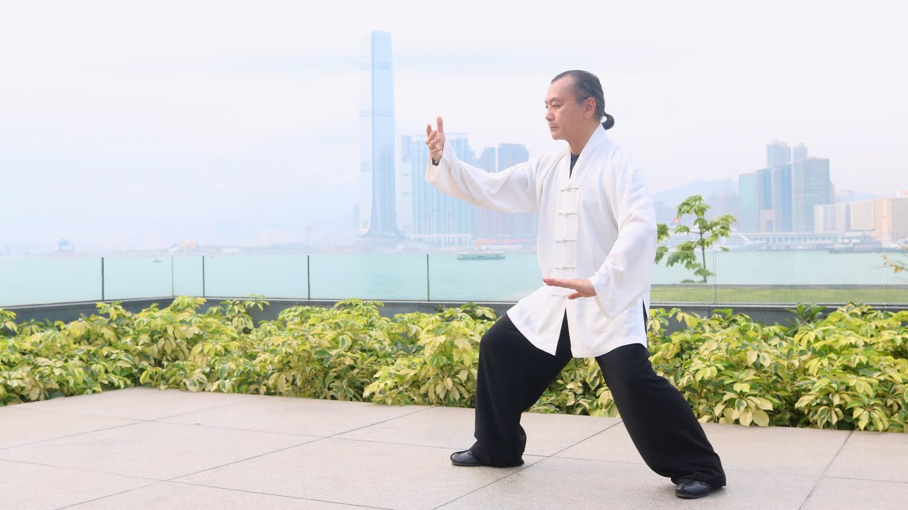 Phoenix Qigong Joe Lok 鳳舞祥雲氣功 Phoenix in Graceful Clouds of Blessing Healing Qigong