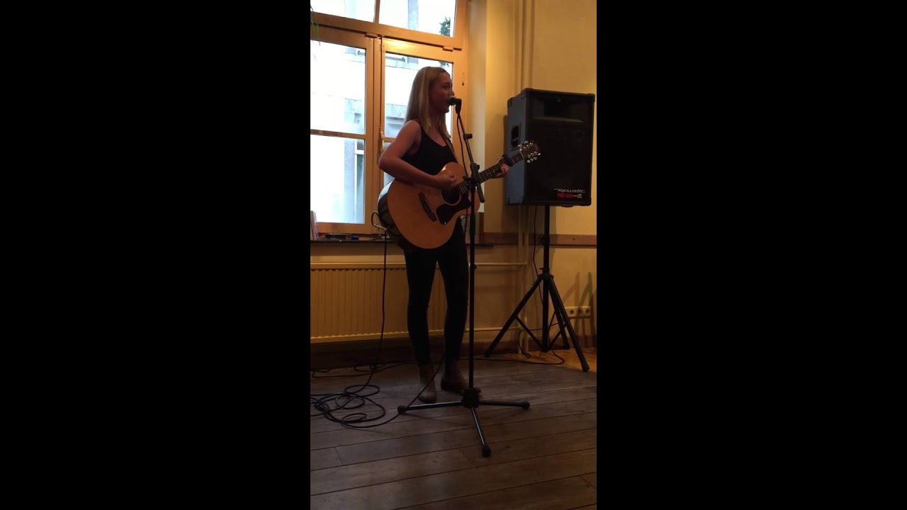 Demi Knight - Half full