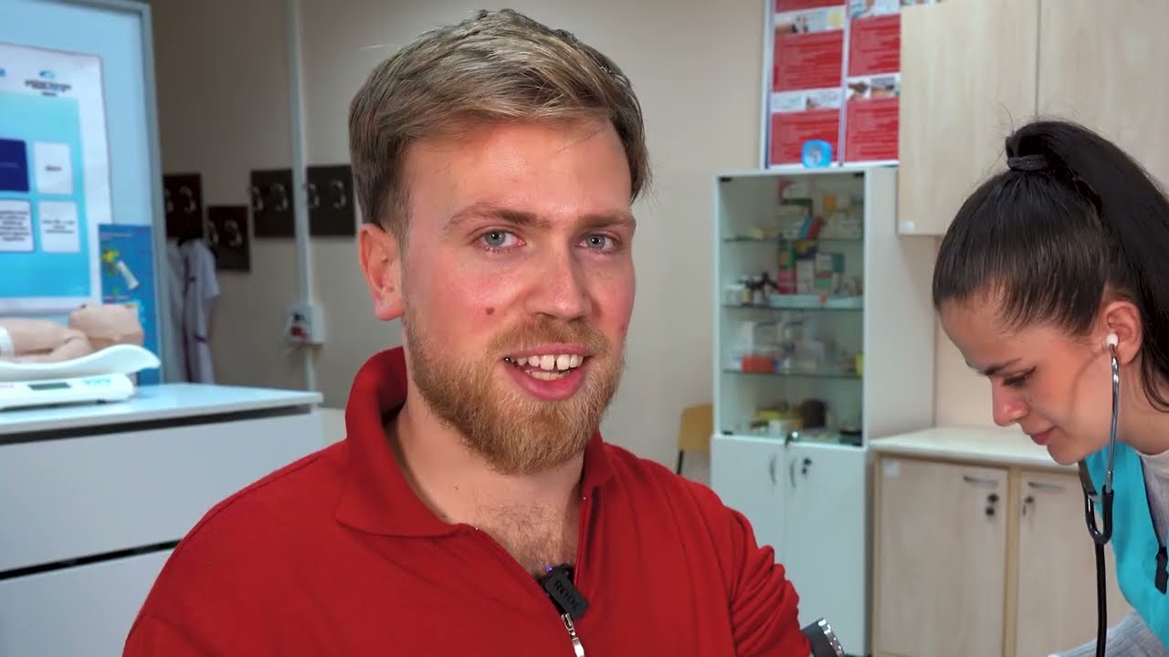 Обучението на медицински сестри и акушерки в Русенски университет 