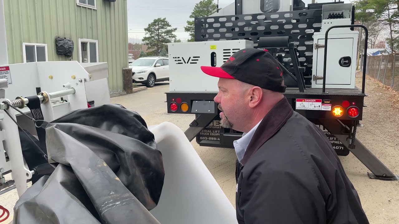 How To Use Versalift Manual Bucket Tilt Feature