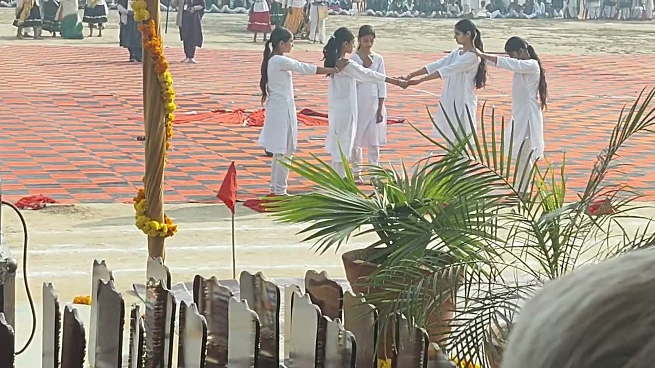 मिशन सिन्दूर पर बच्चों की कोरियोग्राफी 