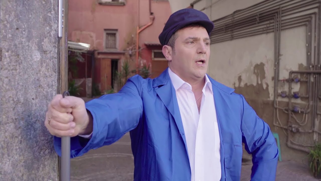 Alberto Selly - 'A Zoccola (Official Video)