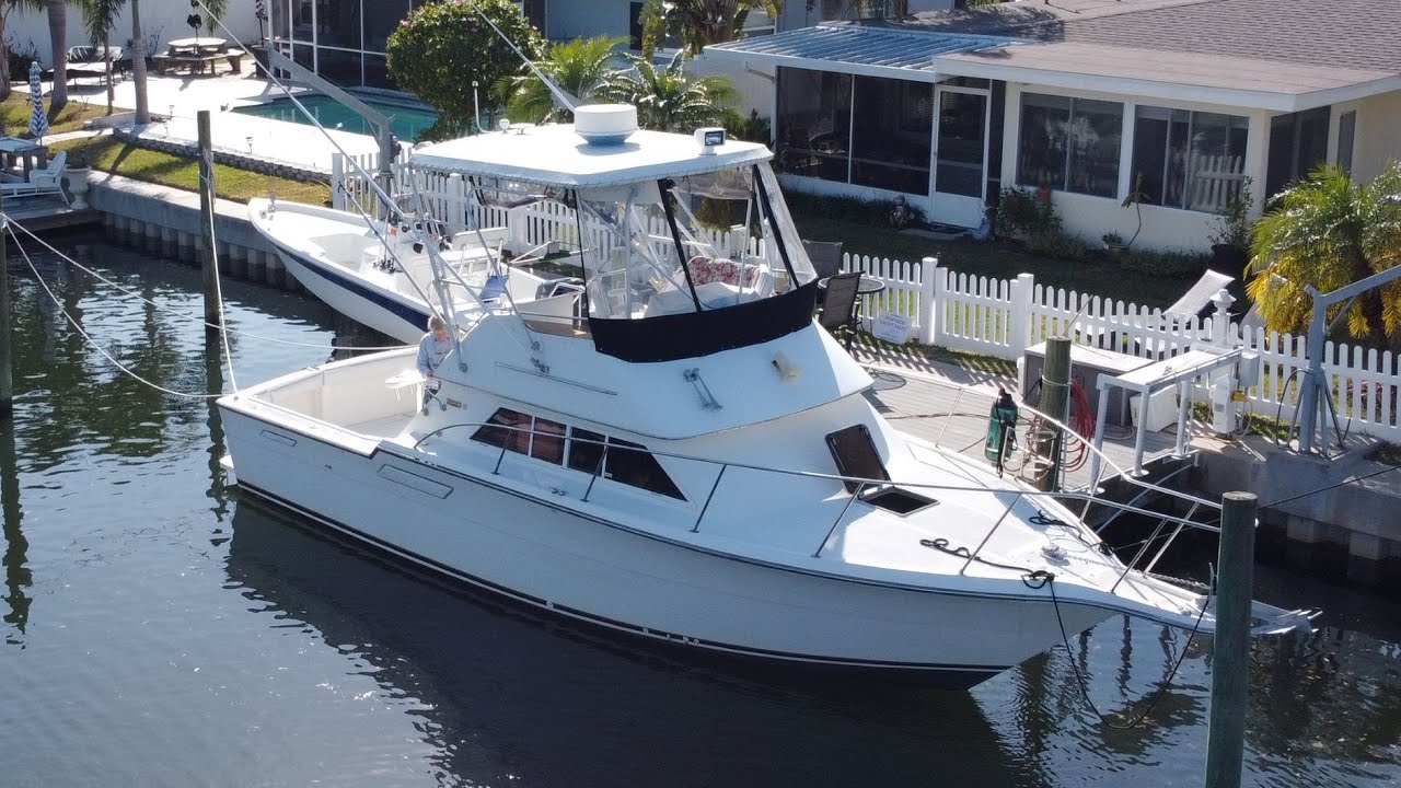 1988 Tiara 3300 Flybridge for Sale