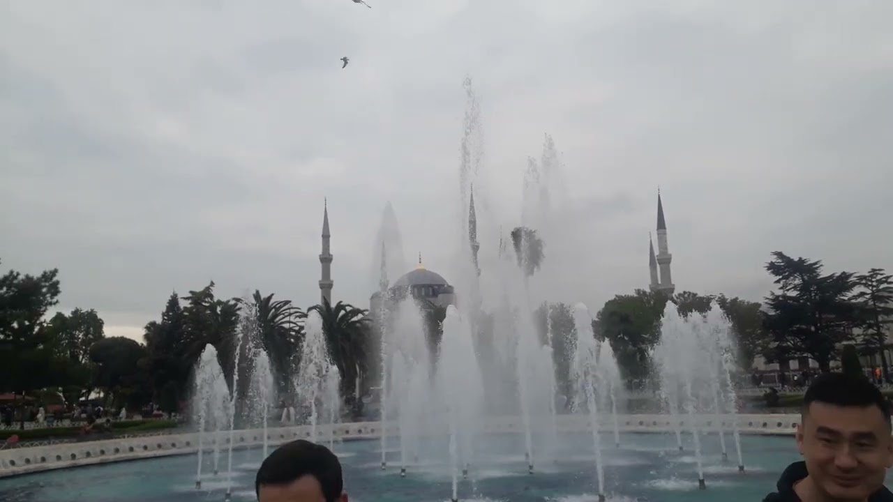Sultan Ahmet ile Ayasofya arasında karşılıklı okunan ezan-ı Muhammedî #ezan #bluemosque #ayasofya 