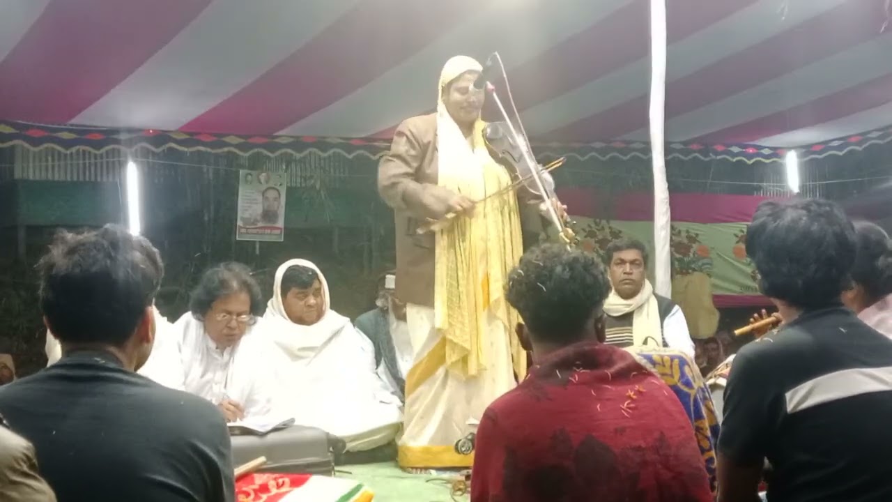 অসাধনায় দিন বয়ে যায় তাপসী সরকার 