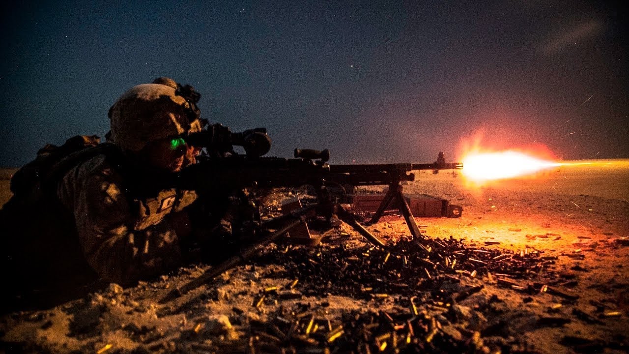 Impressive Training at Night - Tracers Flying - Night Vision