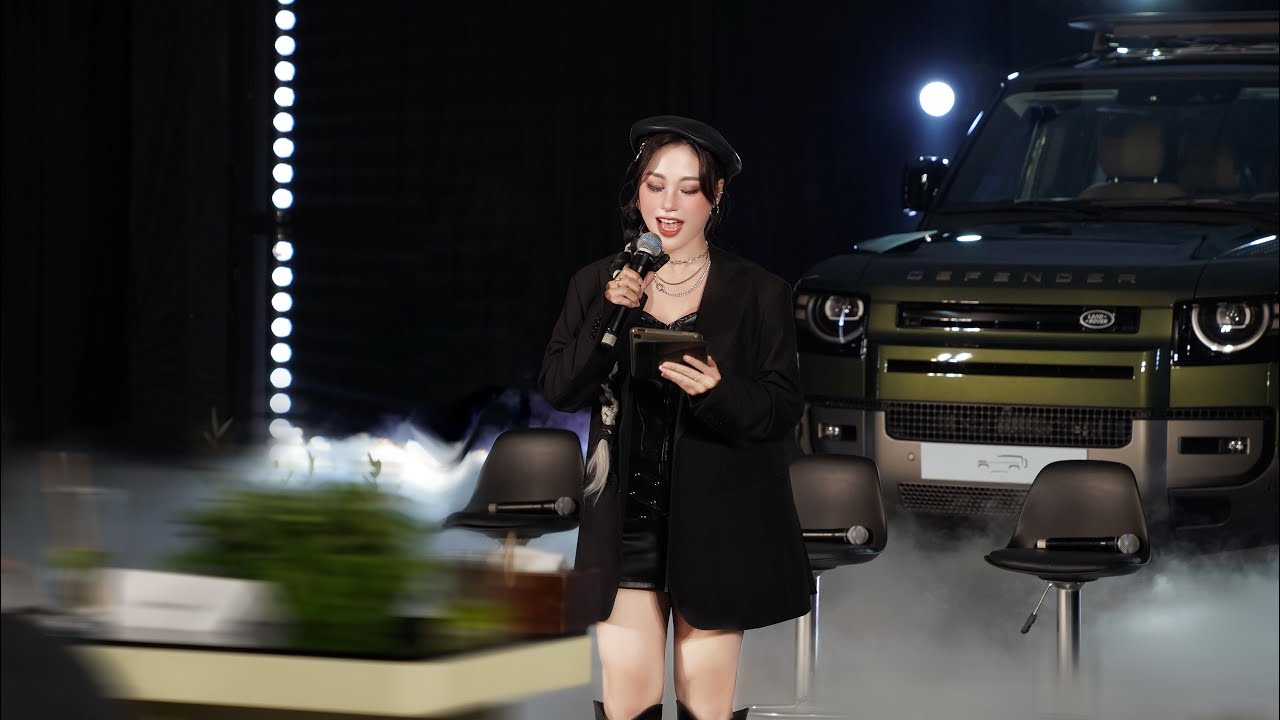 MC TÚ UYÊN - (SONG NGỮ) Sự kiện ra mắt Land Rover Defender 2026 