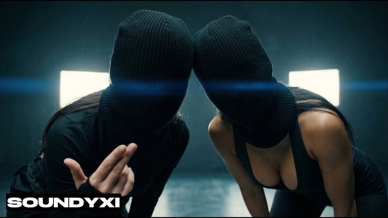 Doja Cat, Jennie - Pretty Girl (ft. Iggy Azalea, BLVCK) | (Official Lyrics Video)