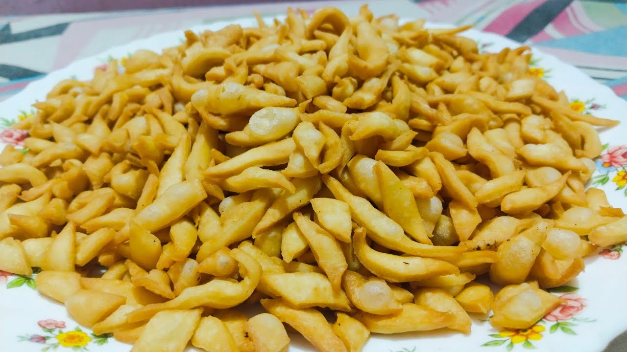 Evening Snacks Crispy Crunchy Namkin @EMASHAAZ ki Rasoi is live!#snacks#deliciousfood #recipe 