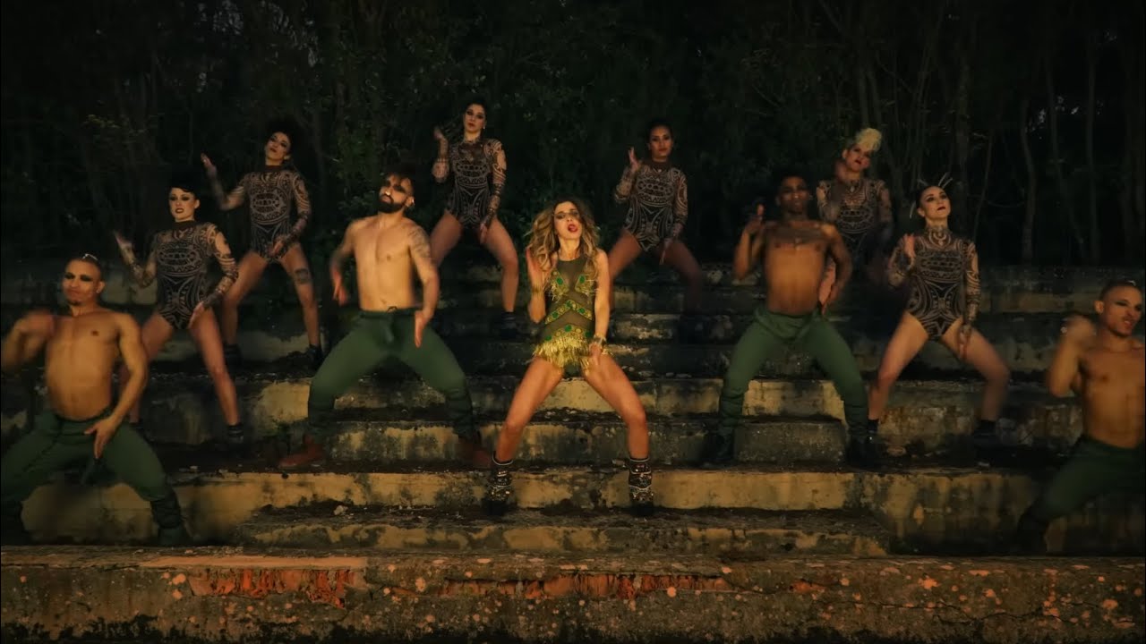 Natalia, Ariel De Cuba - Un Poco De Mí (Video Oficial)