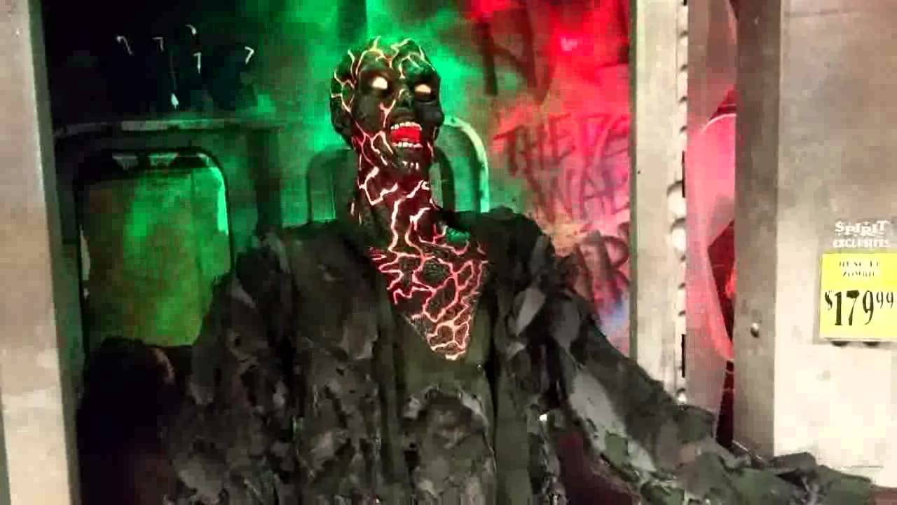 Spirit Halloween 2015: Swansea, MA Trip 2