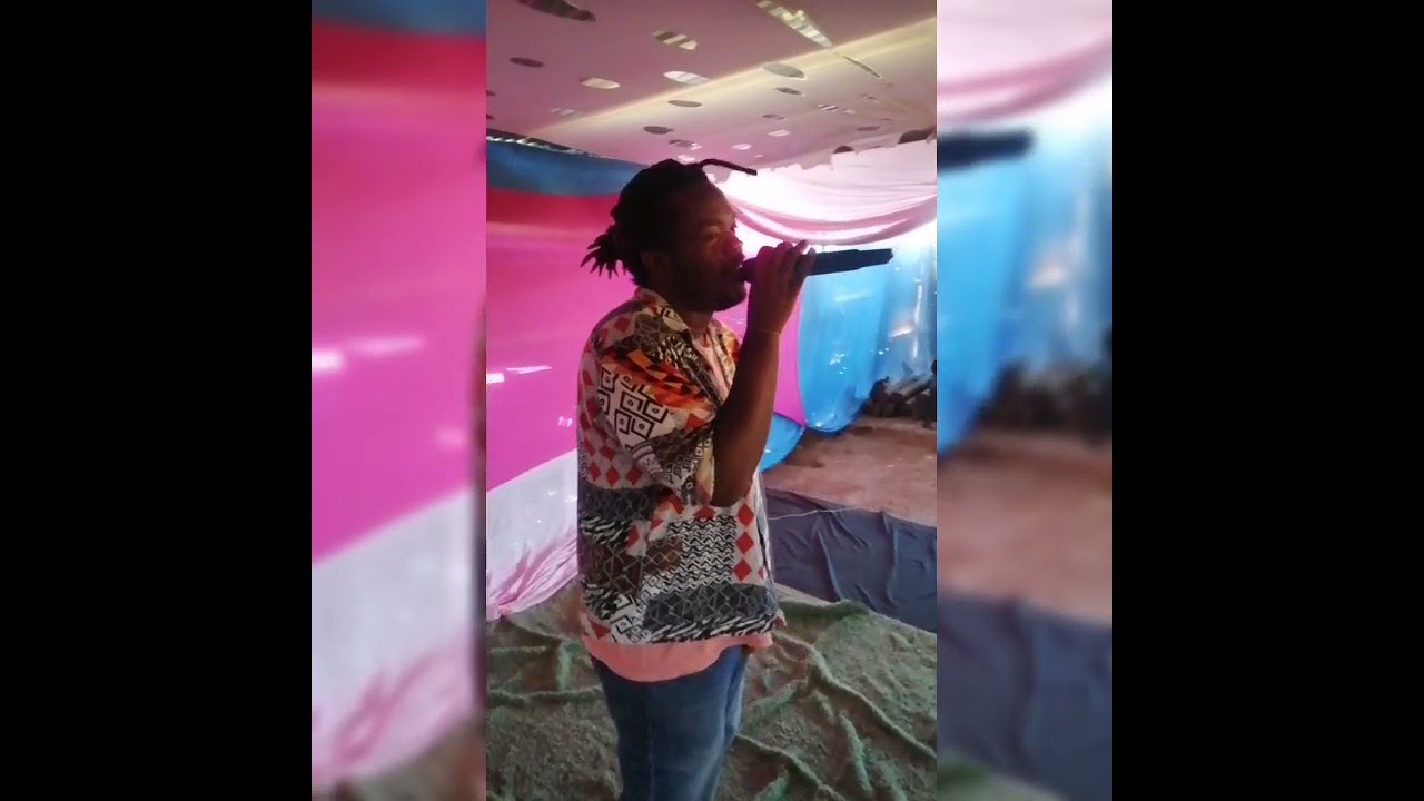 Lester Matthews performing unreleased song