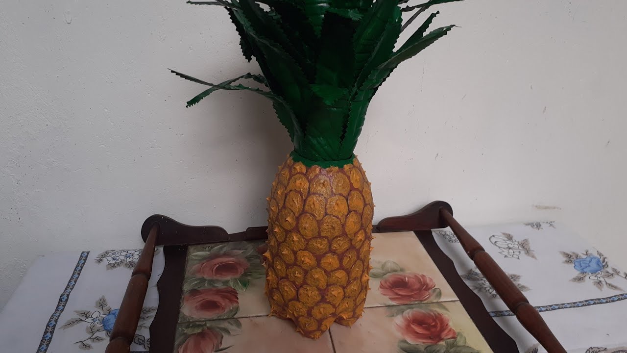 Abacaxi em Garrafa Pet (#meioambiente #artesanato #reciclagem #plastic #decoração)