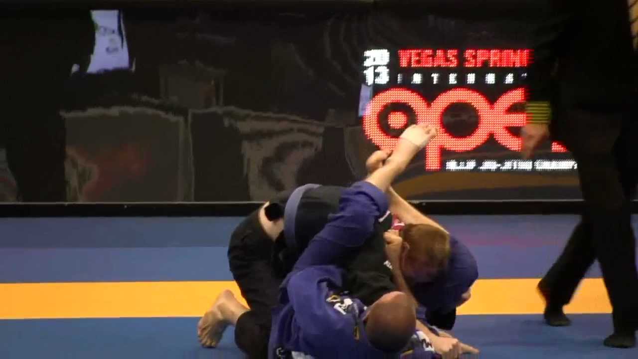 Submission #213: 2013 IBJJF Pan Am Championship - Adult Blue