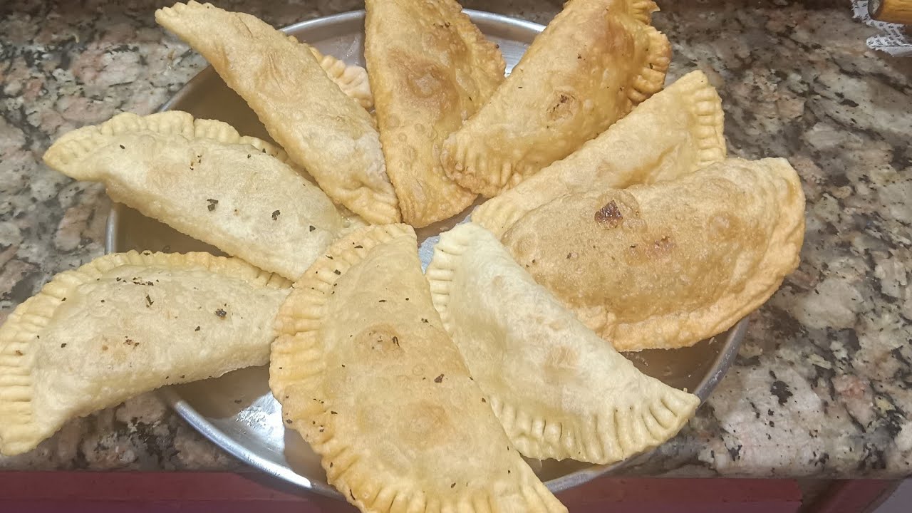 Nariyal suji gujiya recipe easy way 