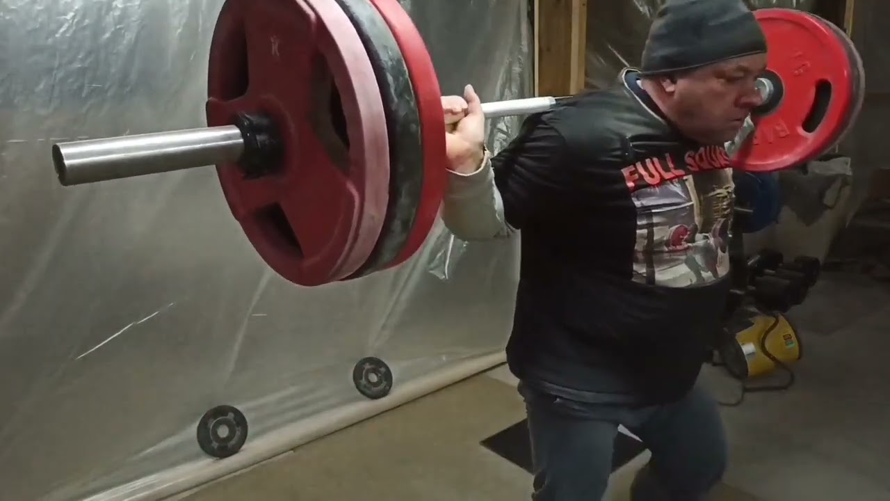  ПРИСЕДАНИЯ 220 КГ / 3, ПРИСЕДАНИЕ С ПАУЗОЙ 210 КГ / 1. БЕЗ ХИМИИ И СПОРТ-ПИТА. SQUATS.NATURAL SPORT