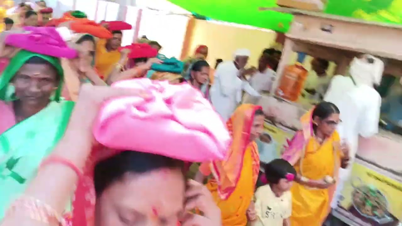 श्री परमेश्वर मंदिर ट्रस्ट कमिटी हिमायतनगर येथील सत्याग्रह सोहळ्यातील शेवटचा दिवसाची मिरवणूक