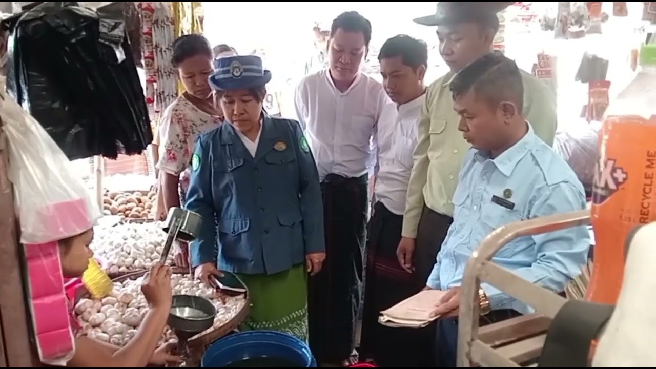 ဇလွန်မြို့နယ် လူထုအခြေပြုဗဟိုဌာန(Community Centre) ခန်းမတွင် စားသုံးသူရေးရာ အသိပညာပေး Talk Show