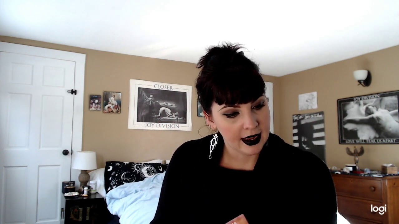 The Breakdown: Colette Baron Reid Oracle Decks