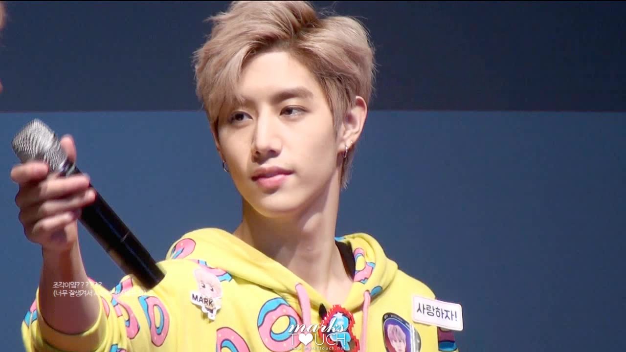 [FANCAM] 150719 GOT7 딱좋아 신촌 팬사인회 마크(MARK) 2