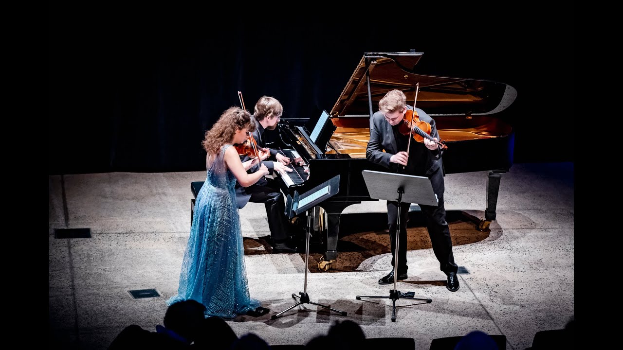Roman Palester - Sonata for Two Violins and Piano - Gidaszewska/Łaguniak/Koziak Trio